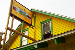 Stoney_Lonen_roof_sign